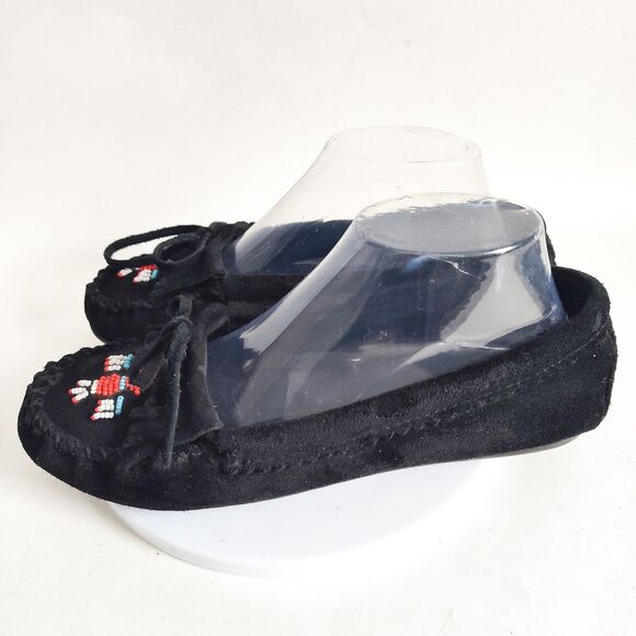 Minnetonka Kilty Black Suede Beaded Thunderbird Boho Moccasins Flats Size 9 - Picture 4 of 11